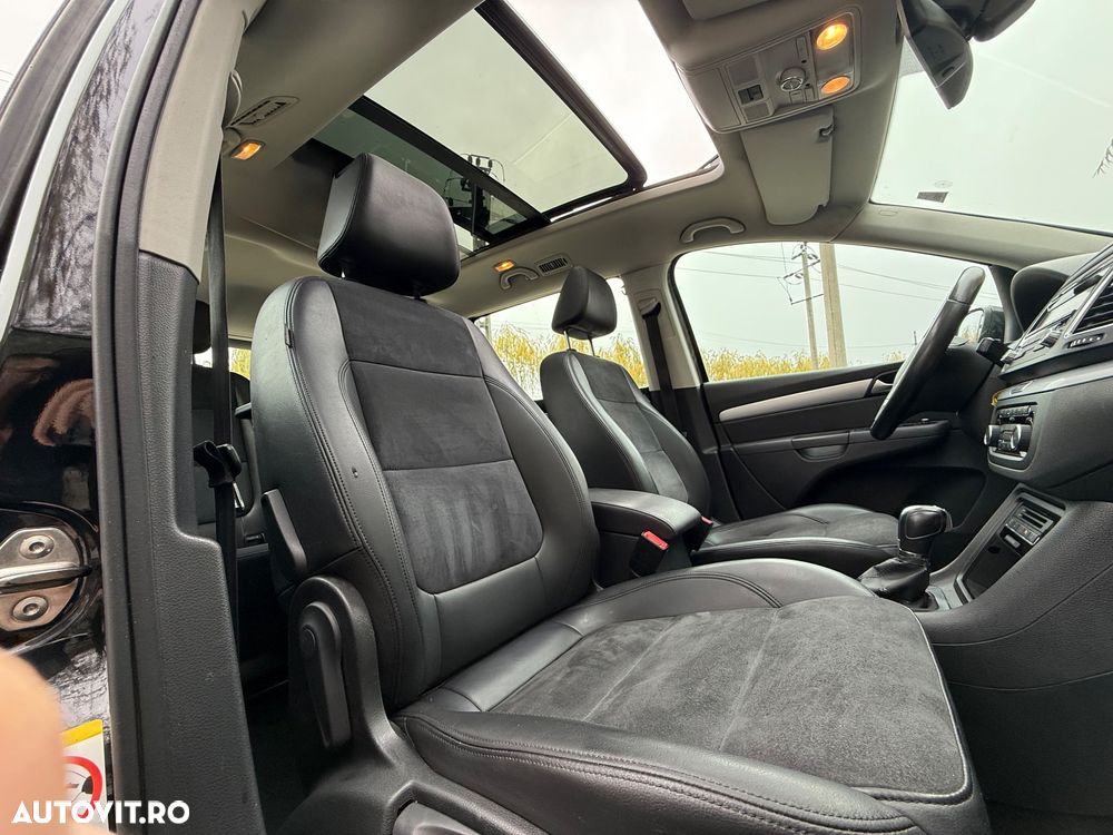 Volkswagen Sharan 2.0 TDI DSG BlueMotion Technology Highline - 10