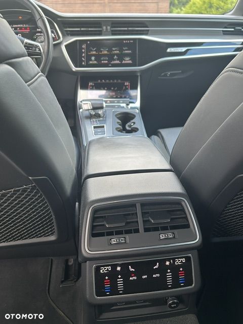 Audi A6 Avant - 14