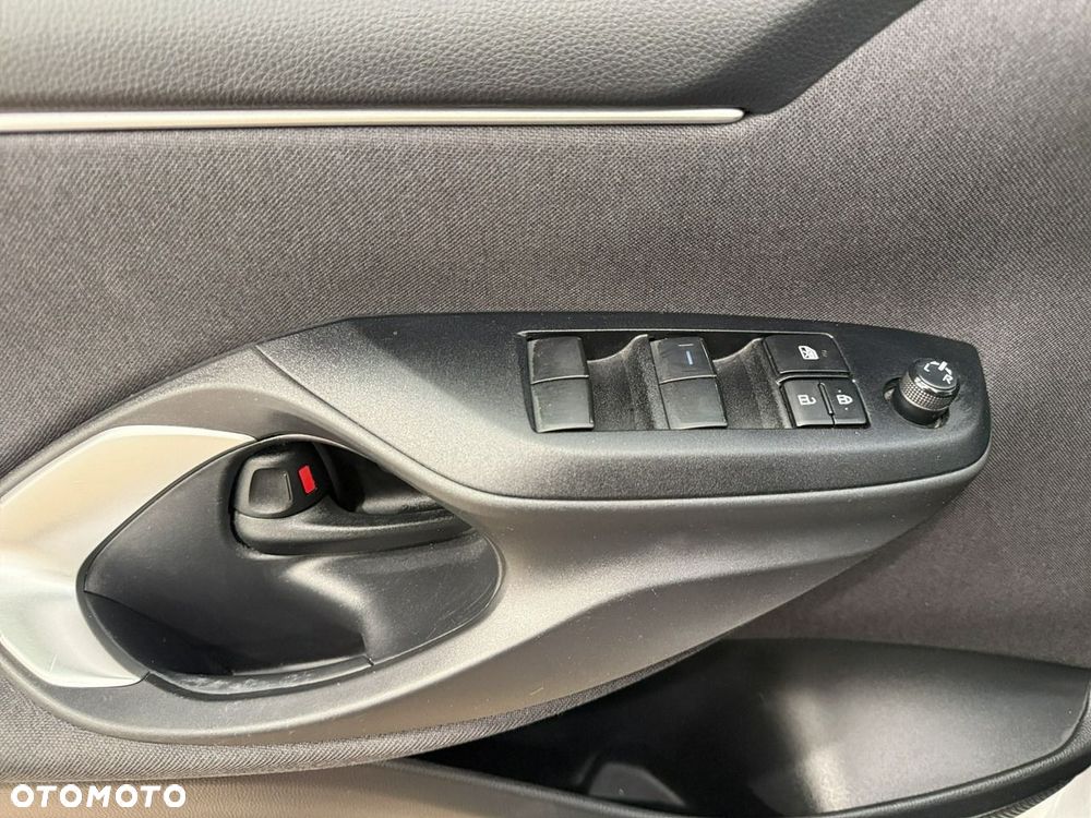 Toyota Yaris 1.5 Comfort - 14