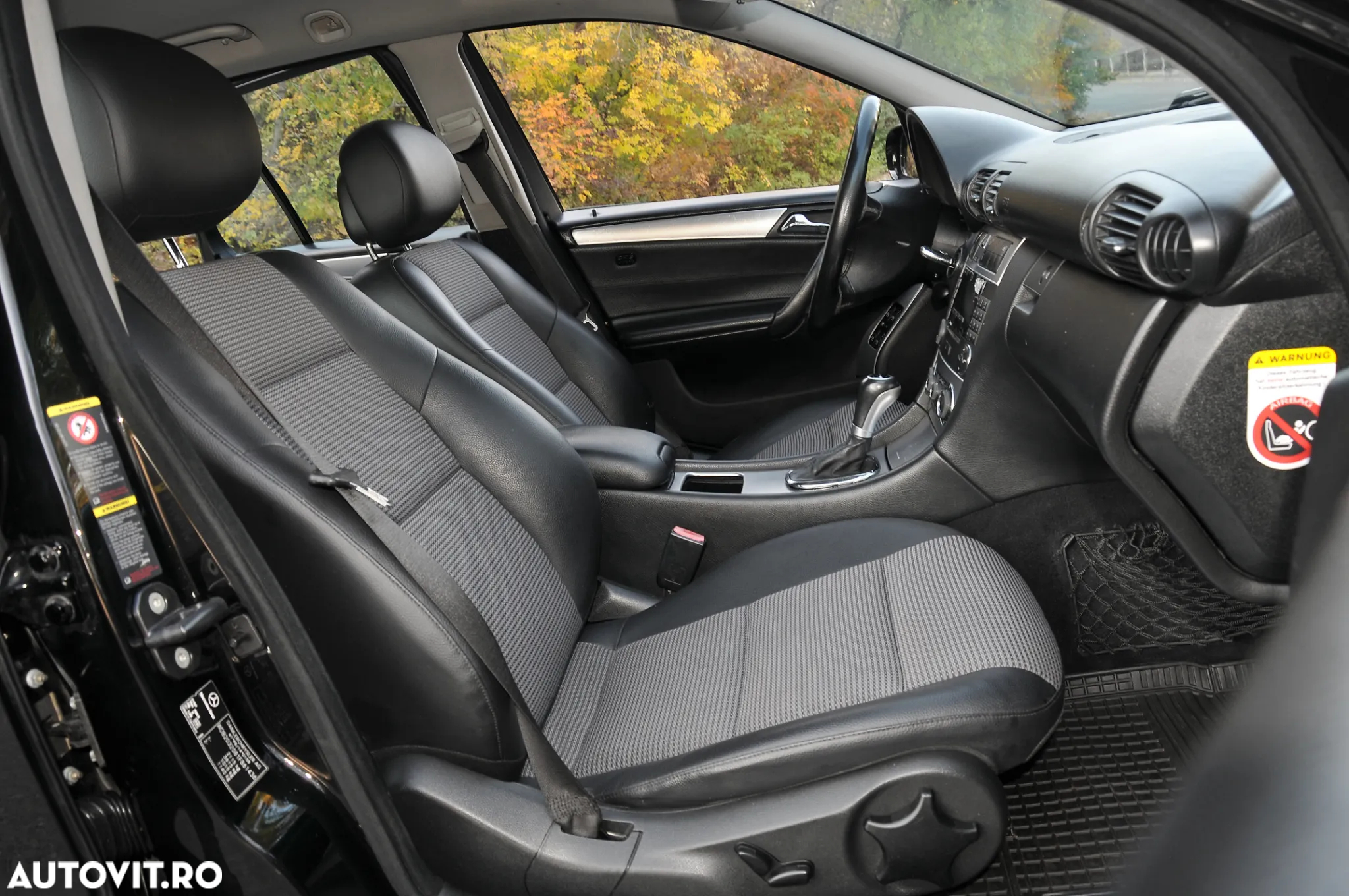 Mercedes-Benz C - 14