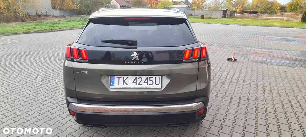 Peugeot 3008 - 22