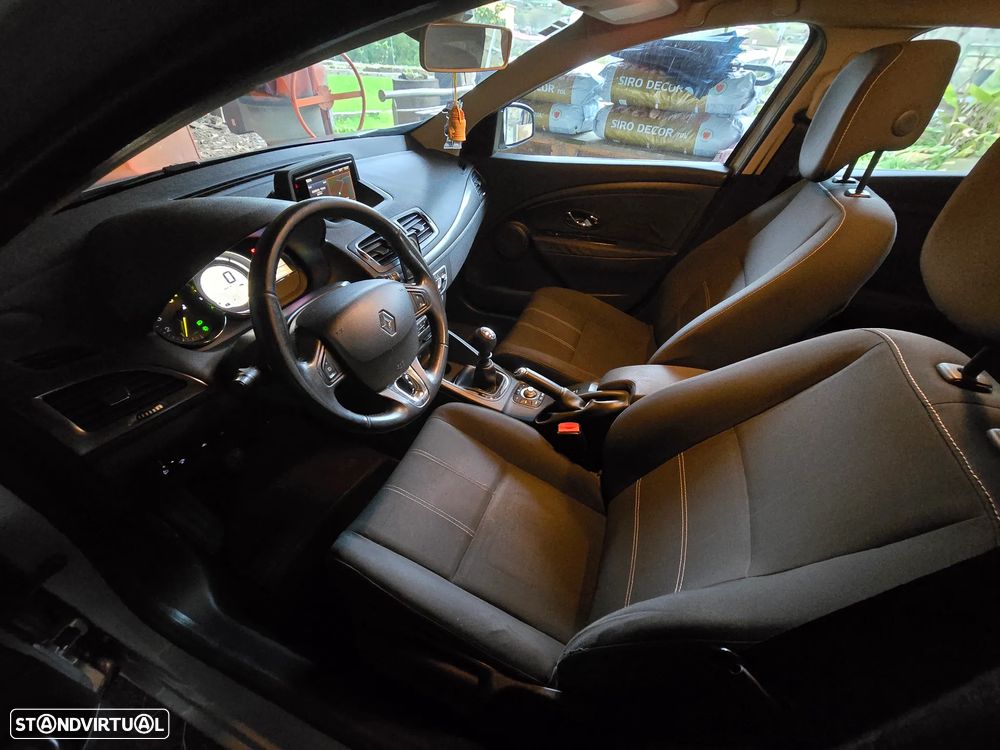 Renault Mégane ENERGY dCi 110 Start & Stop Dynamique - 14