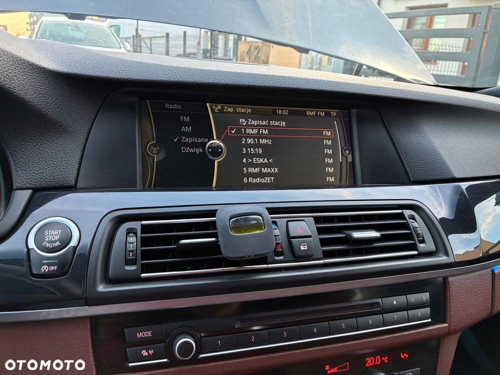 BMW Seria 5 525d Luxury Line - 7