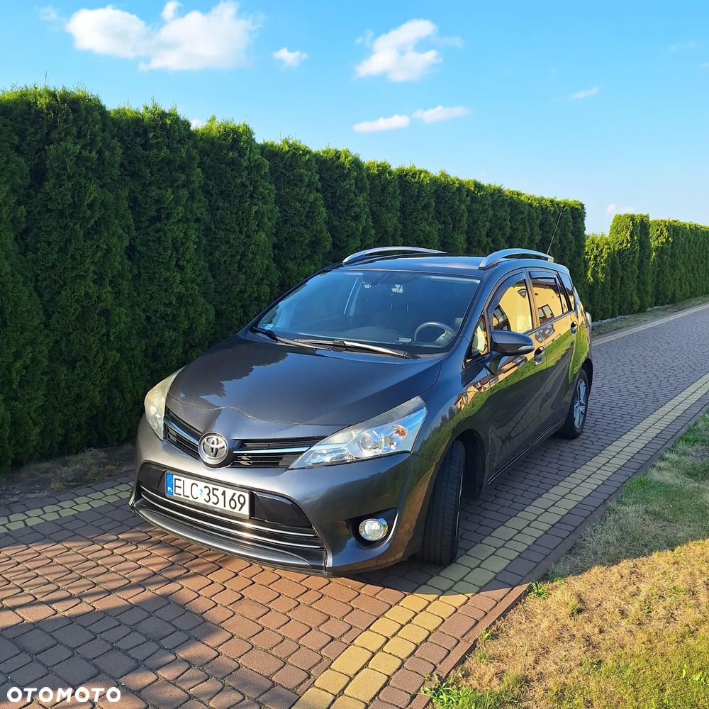 Toyota Verso 1.8 Premium 7os EU6 - 1