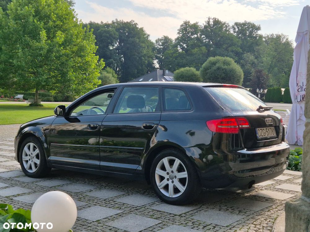 Audi A3 Sportback 1.6 Limited Edition - 4