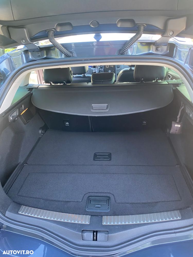 Renault Megane ENERGY dCi Intens - 8