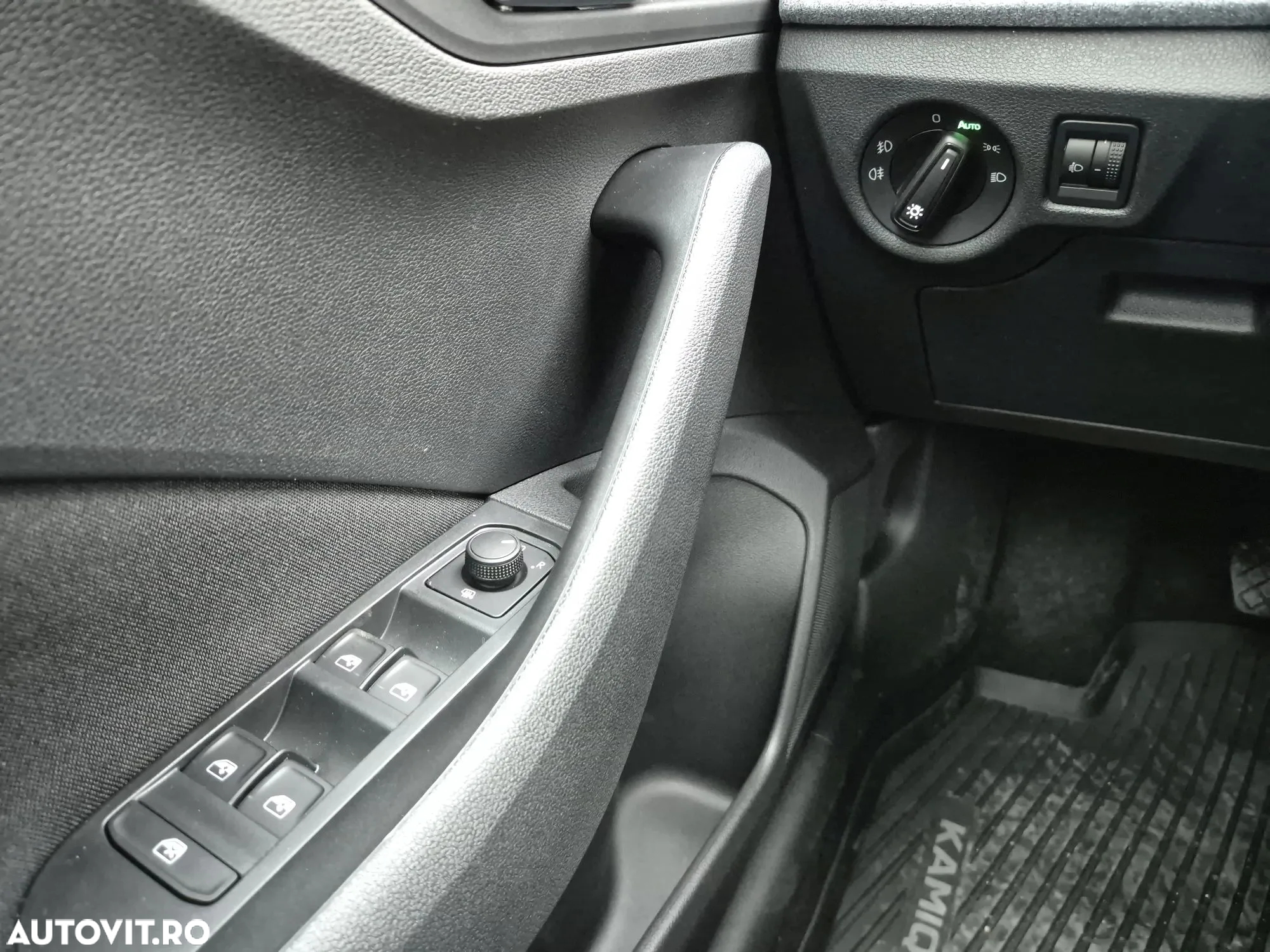 Skoda Kamiq 1.0 TSI Selection - 15