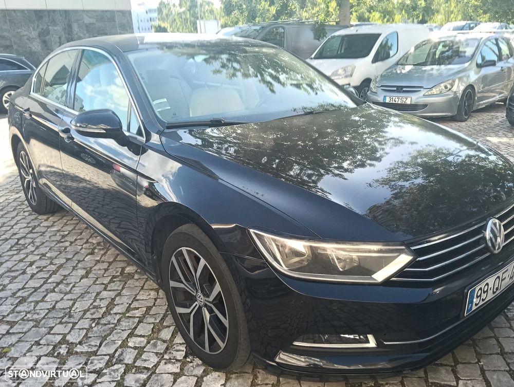 VW Passat 2.0 TDI Highline DSG - 12