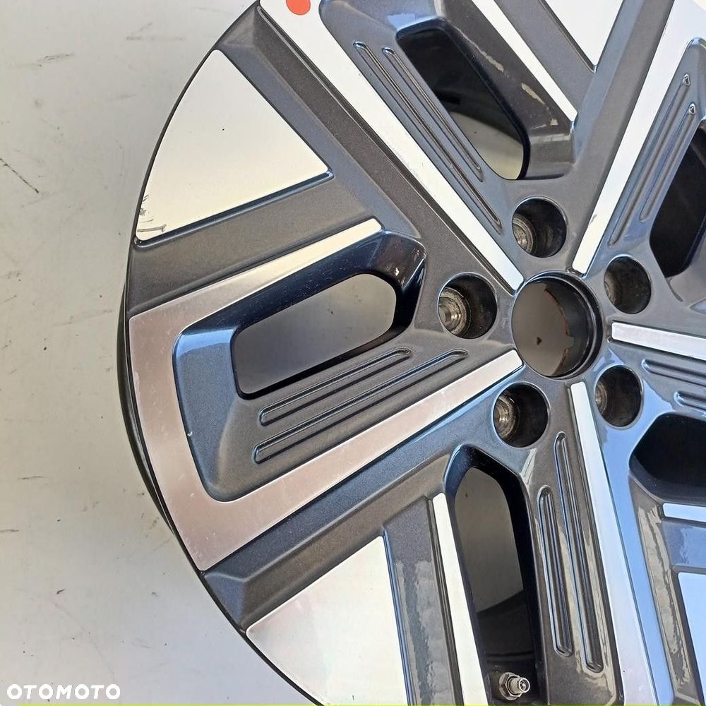 Alufelga 5x114,3 17 Hyundai Kona 52910-DD100 (F1771) - 5