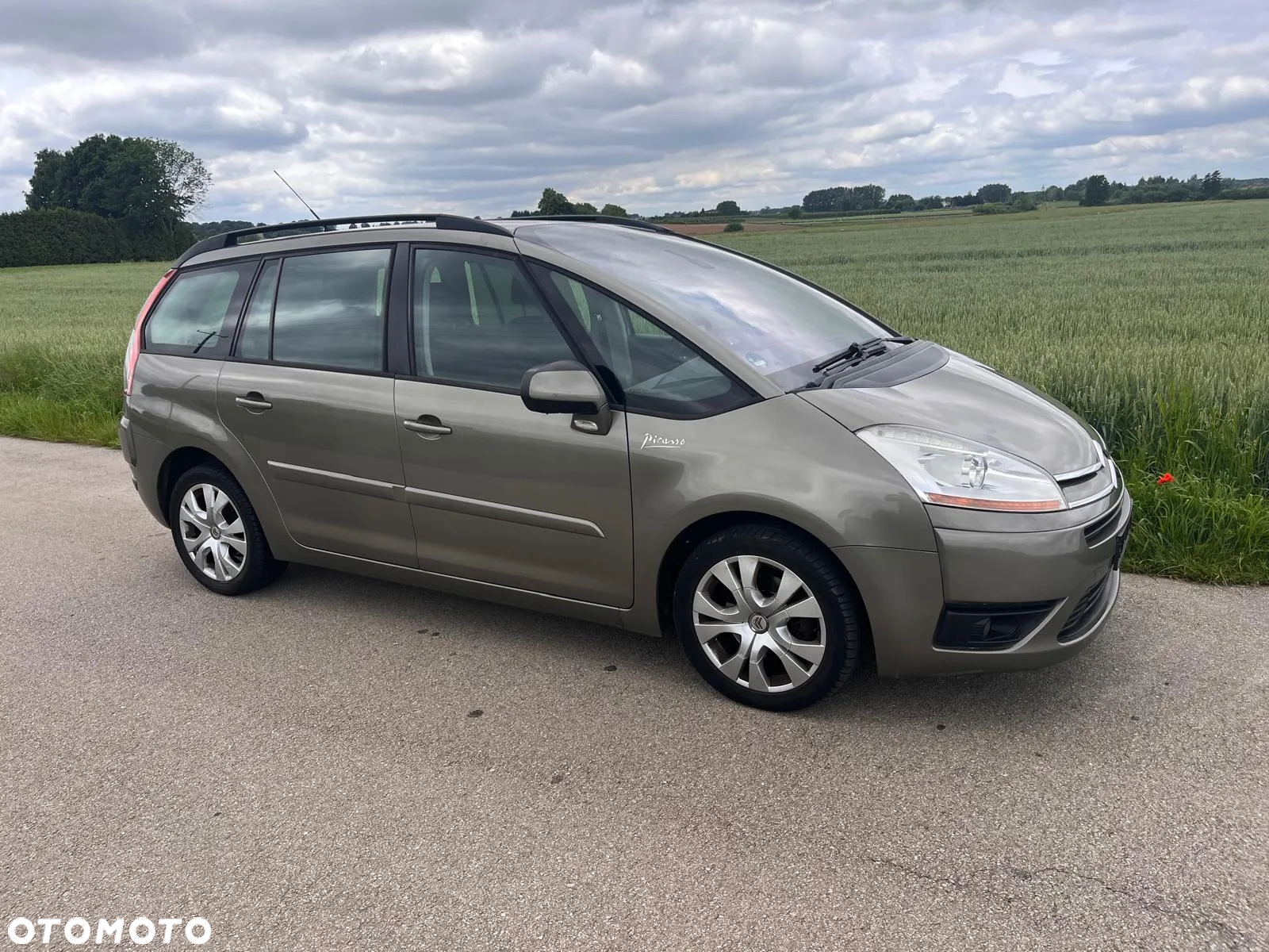 Citroën C4 Grand Picasso - 12