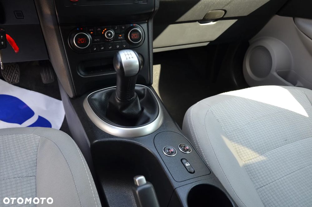 Nissan Qashqai 1.6 Visia - 19