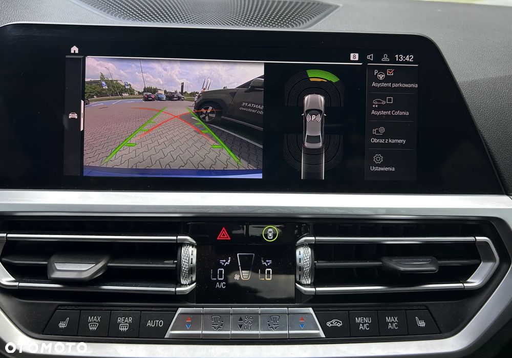 BMW Seria 3 330e - 30