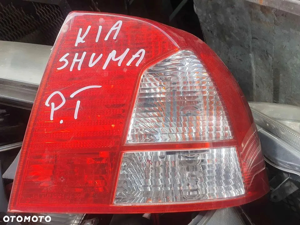 Kia Shuma Lampa tylna lewa, prawa - 2