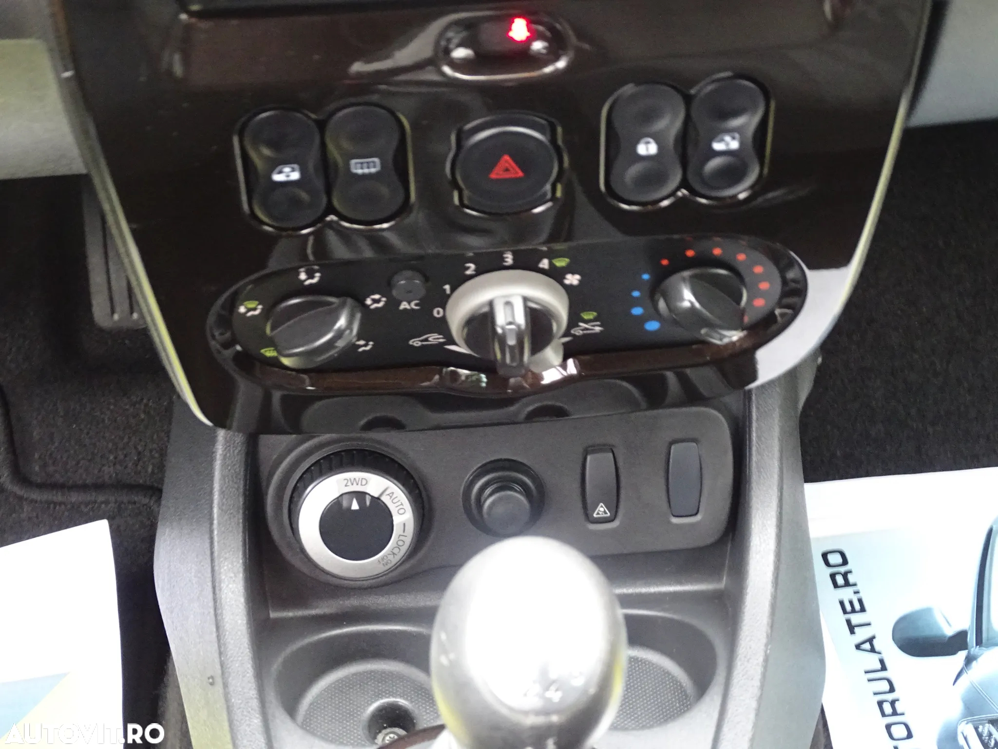 Dacia Duster 1.5 dCi 4x4 Laureate - 9