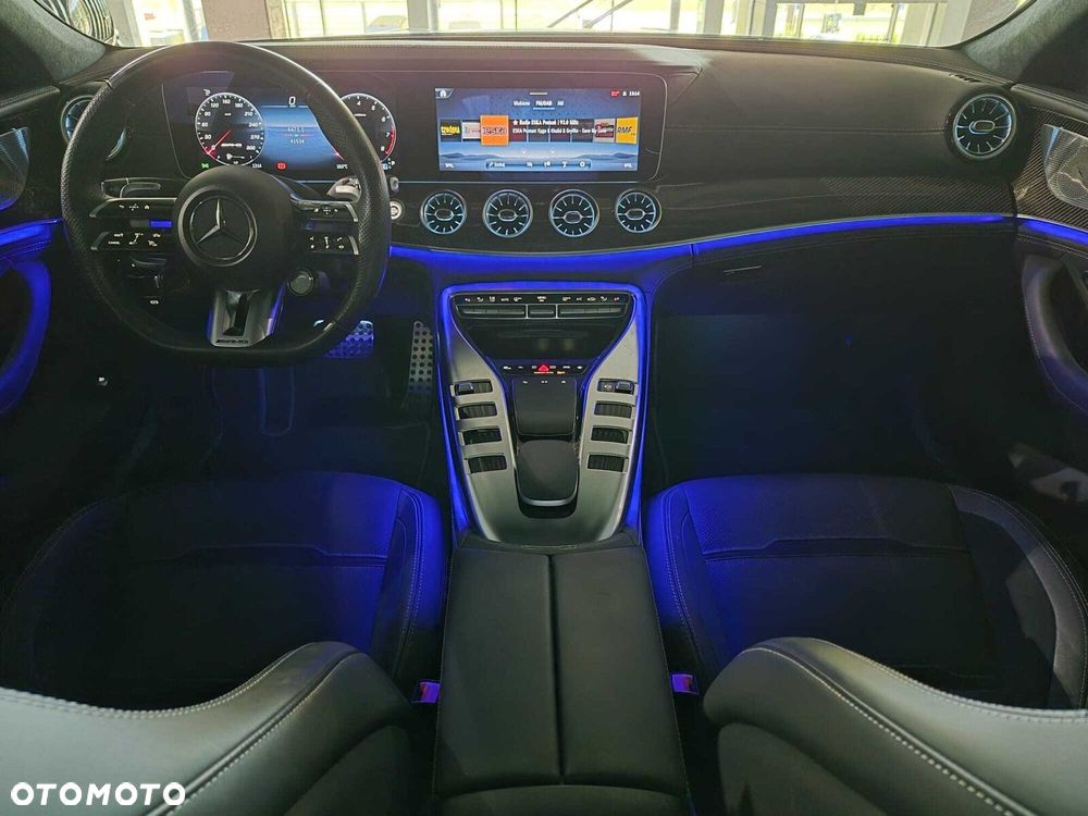 Mercedes-Benz AMG GT 43 4-Matic+ - 12