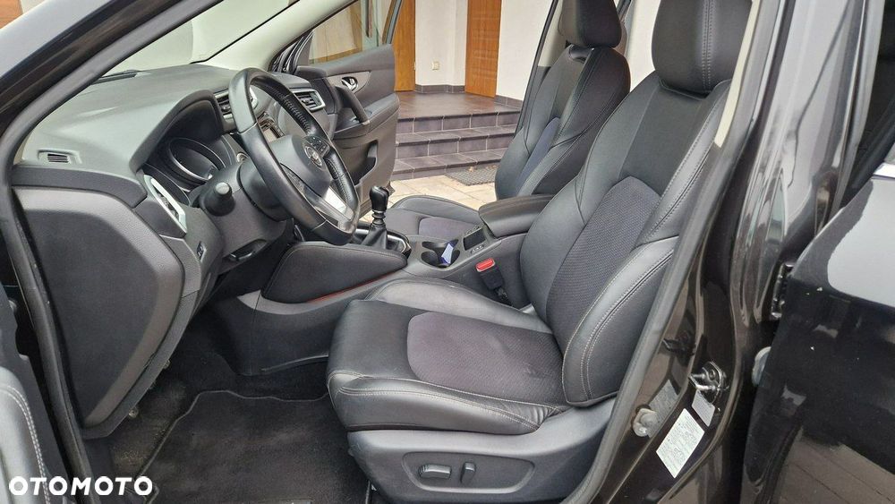 Nissan Qashqai - 17