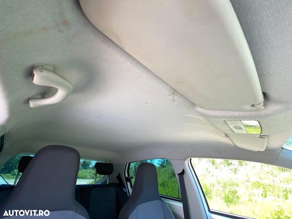 Volkswagen up! - 15