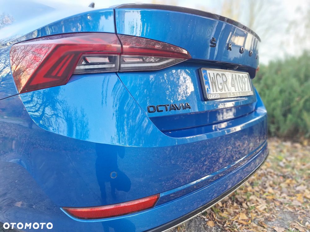 Skoda Octavia 1.5 TSI ACT Sportline - 25