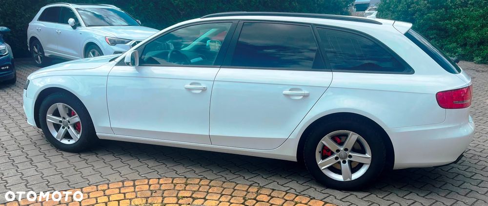 Audi A4 Avant 2010 photo 5