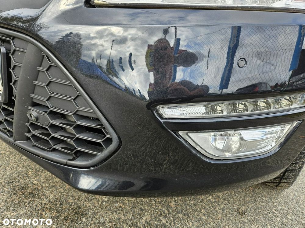 Ford Mondeo - 23