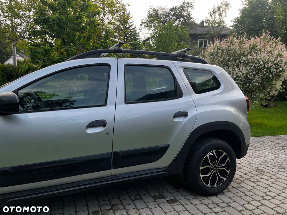 Dacia Duster 1.6 SCe Laureate 4x4 S&S - 4