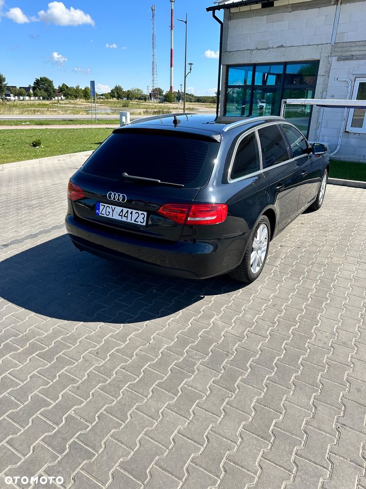 Audi A4 Avant 2.0 TDI DPF - 5