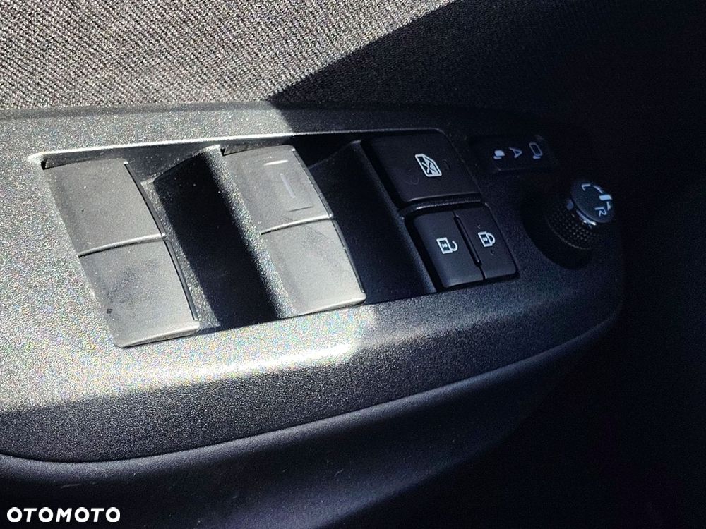 Toyota Yaris Cross Hybrid 1.5 Adventure - 18
