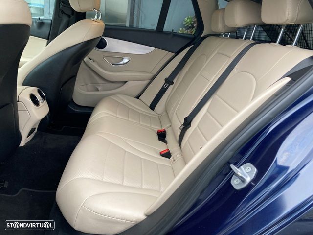 Mercedes-Benz C 220 d Avantgarde - 33