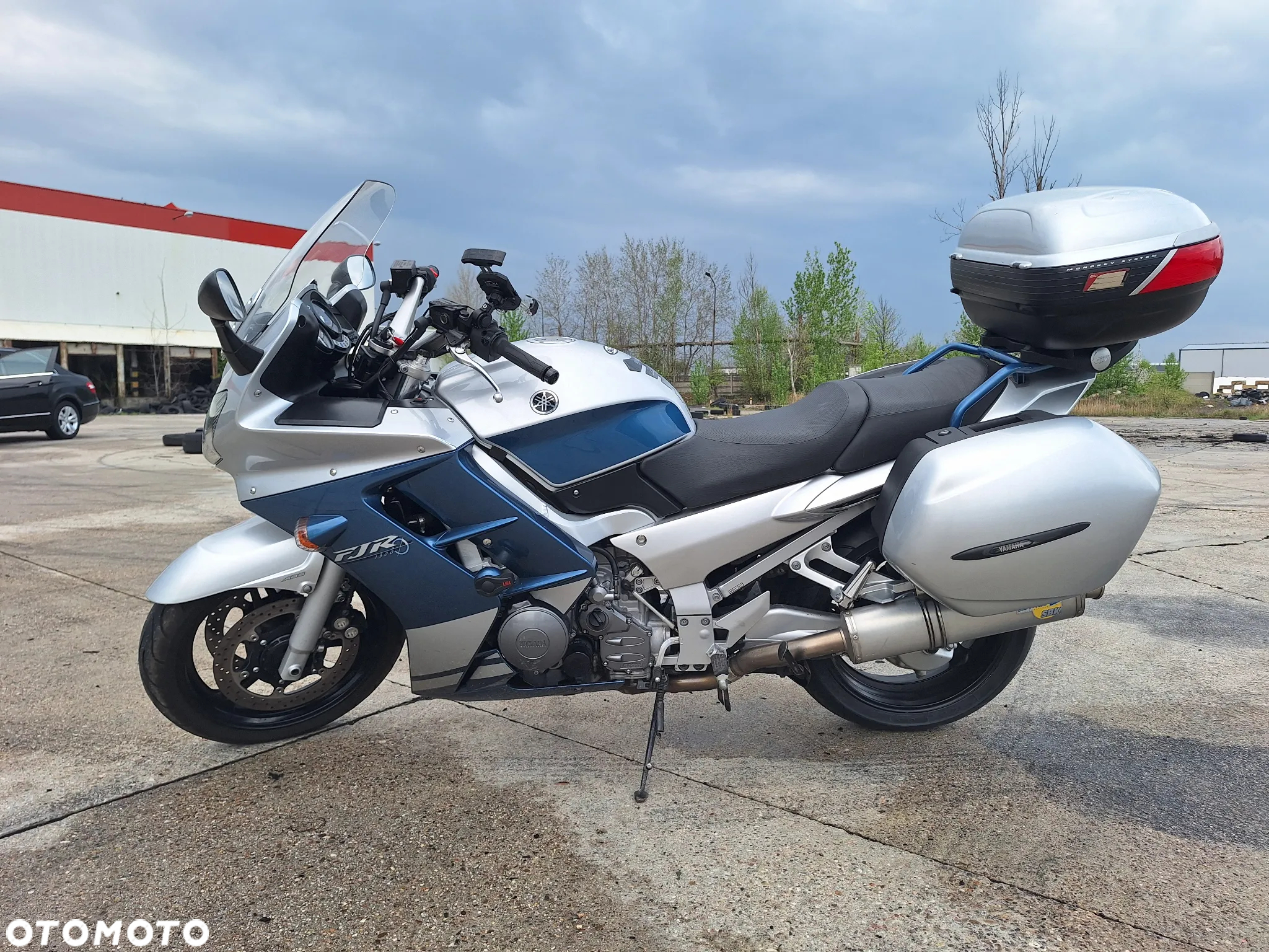 Yamaha FJR - 3