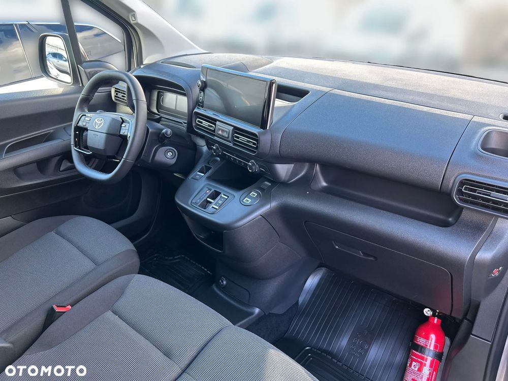 Toyota Proace City - 22