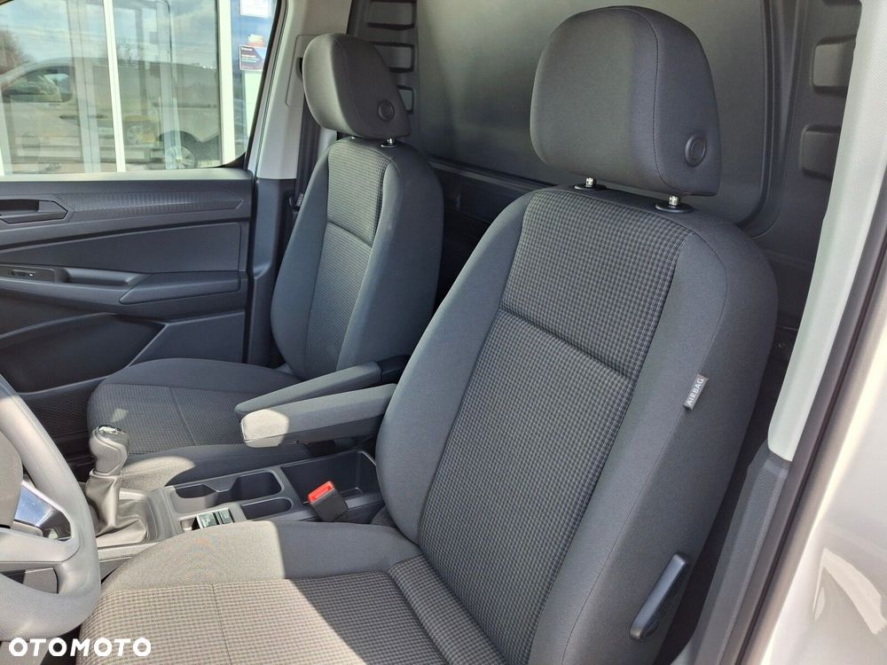 Volkswagen Caddy Maxi - 22
