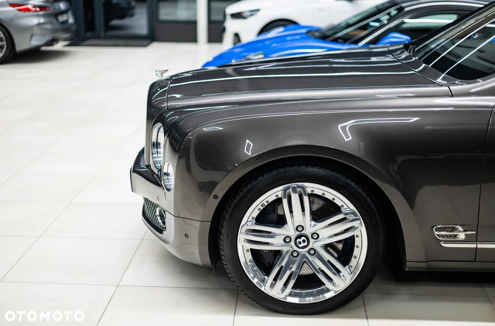 Bentley Mulsanne - 4