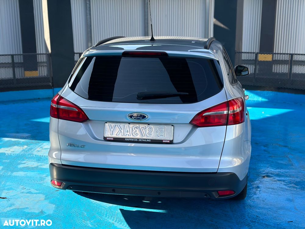 Ford Focus 1.5 TDCi Trend - 9