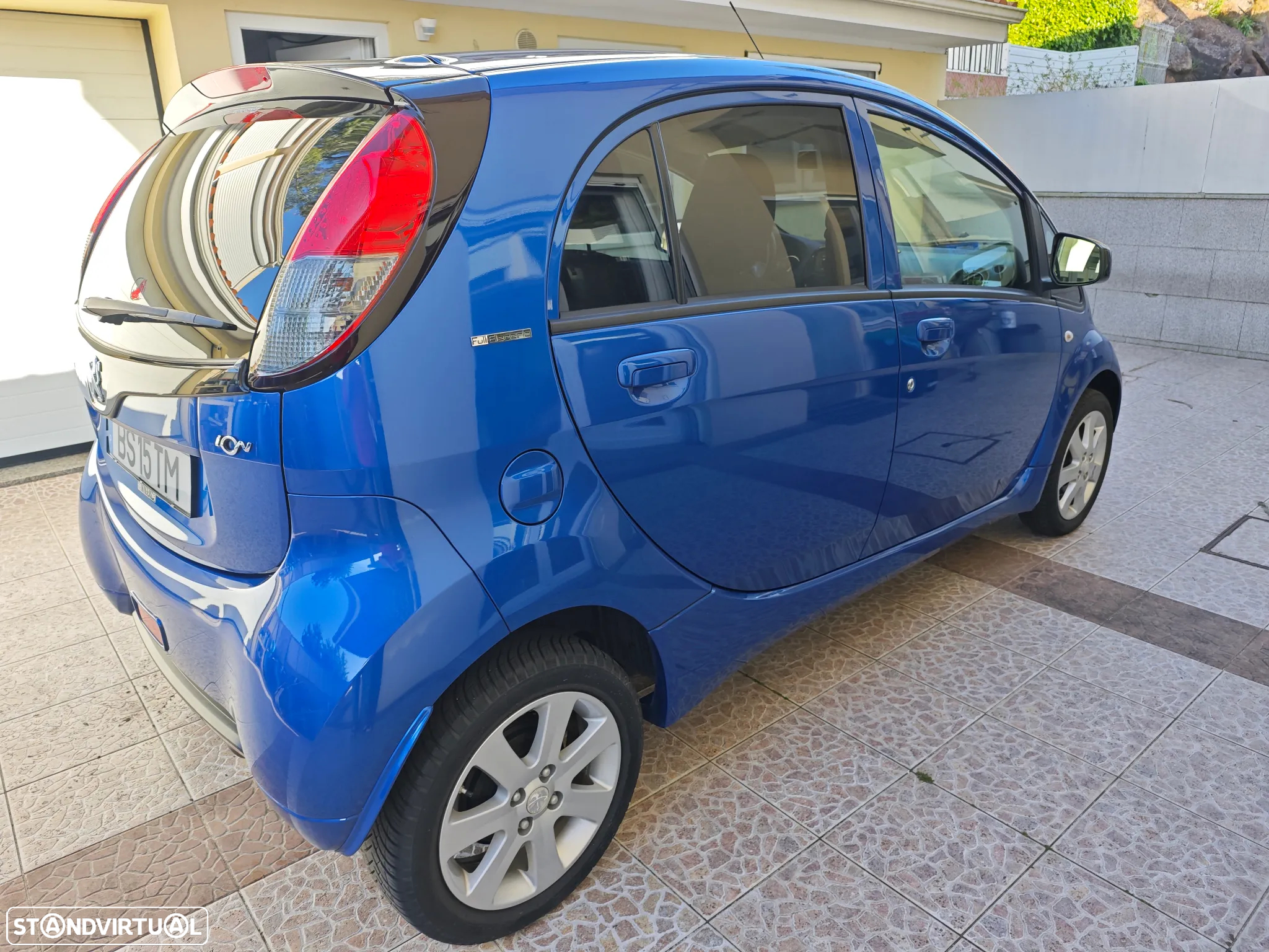 Peugeot iOn - 28