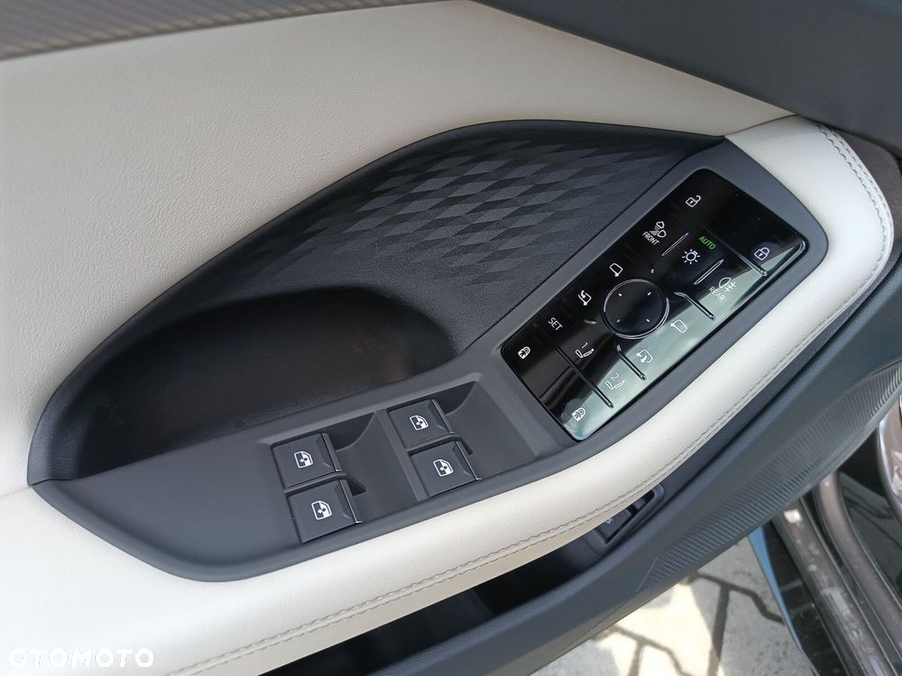 Audi A6 Avant TDI mHEV Quattro S tronic - 12