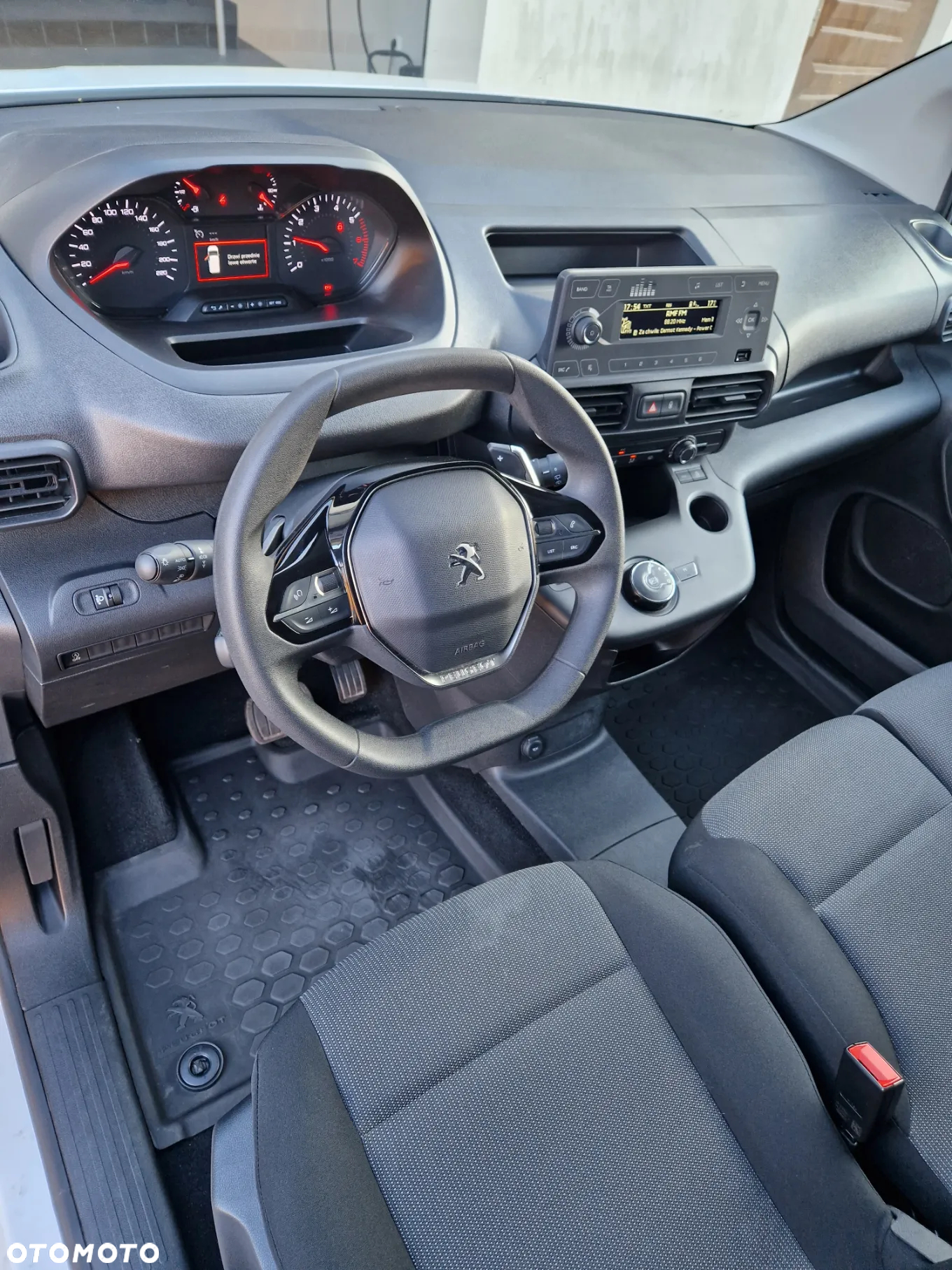 Peugeot PARTNER - 28