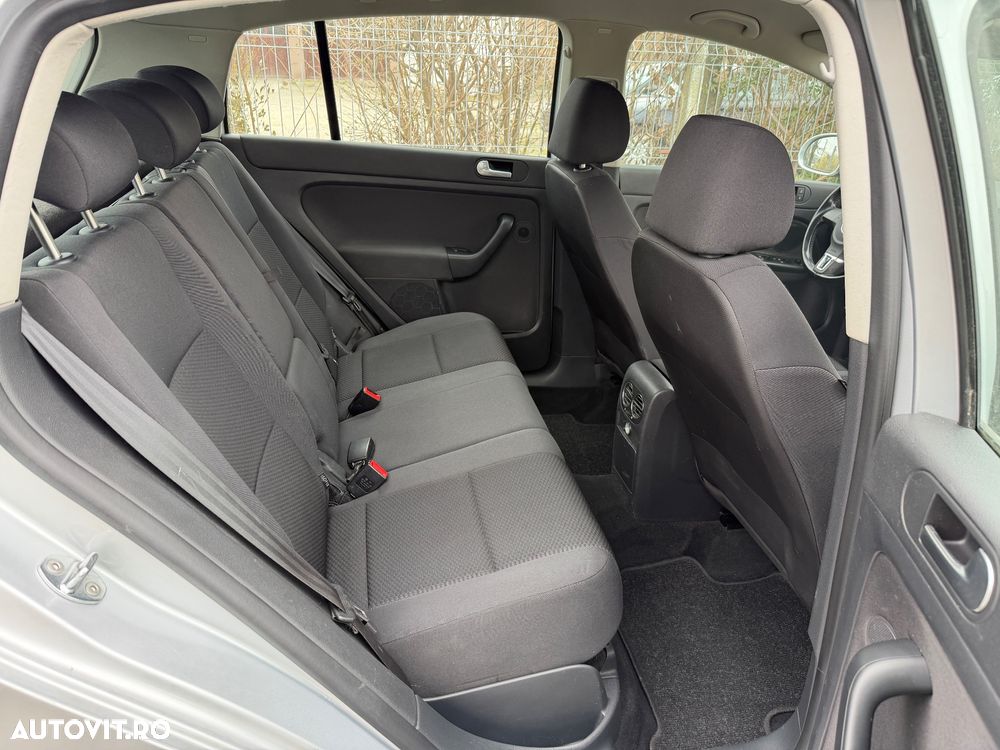 Volkswagen Golf Plus 2.0 TDI DPF Highline - 11