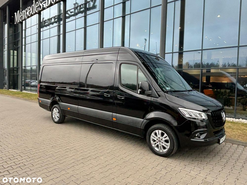 Mercedes-Benz Sprinter - 2