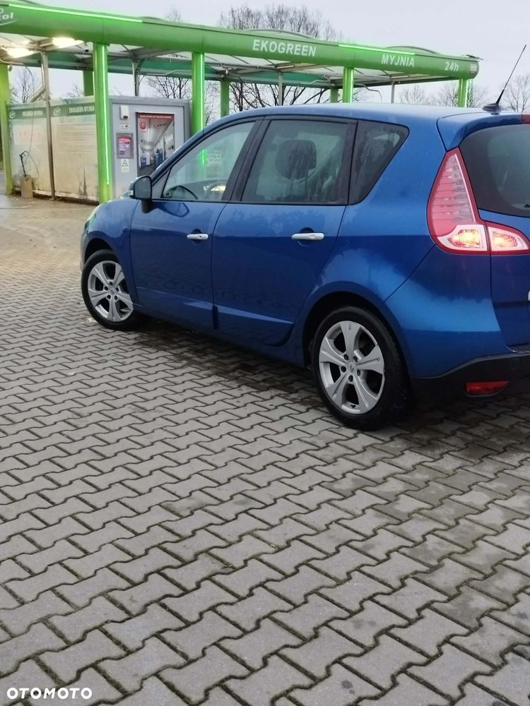 Renault Scenic - 9