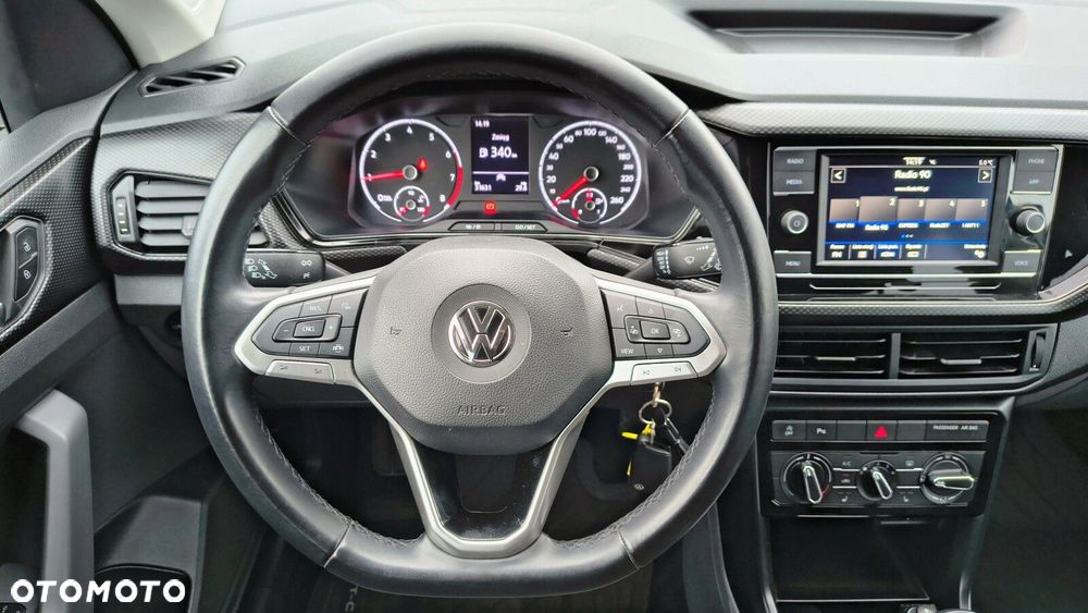 Volkswagen T-Cross - 14