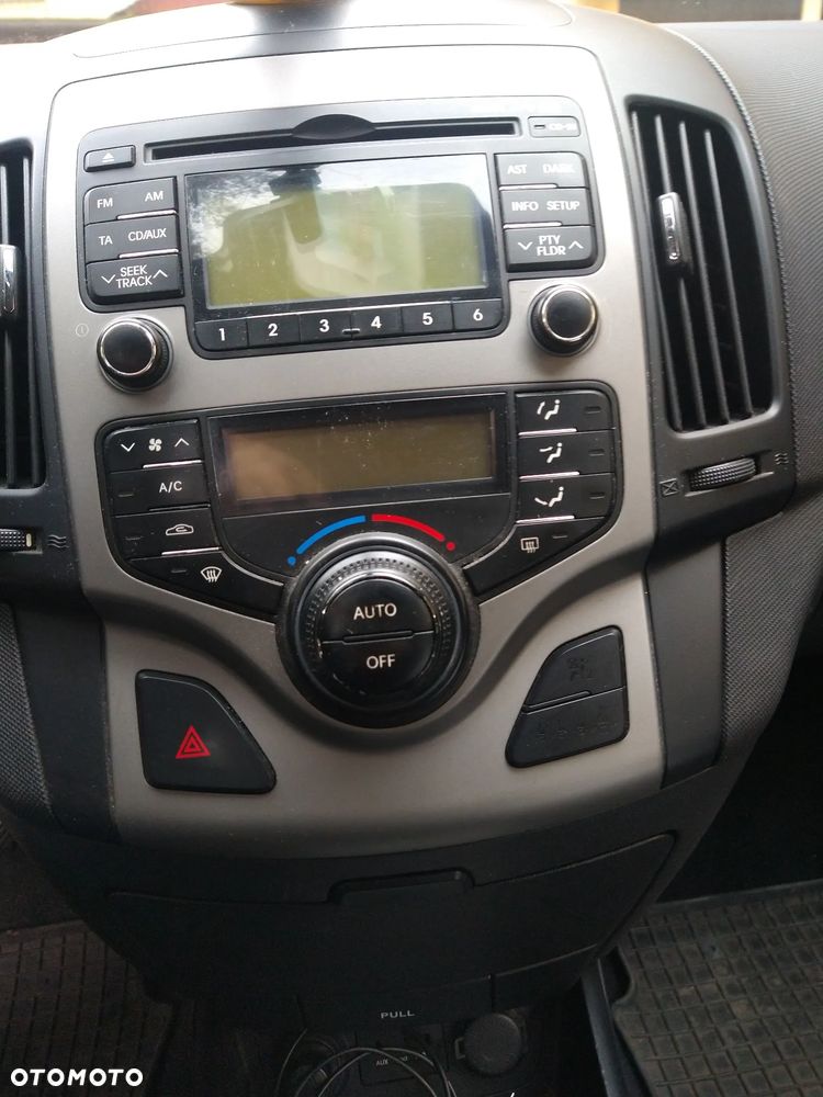 Hyundai i30 1.6 Comfort - 6