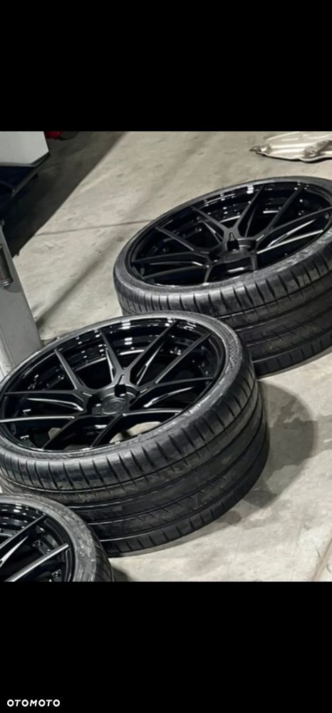 BMW Seria 8 - 10