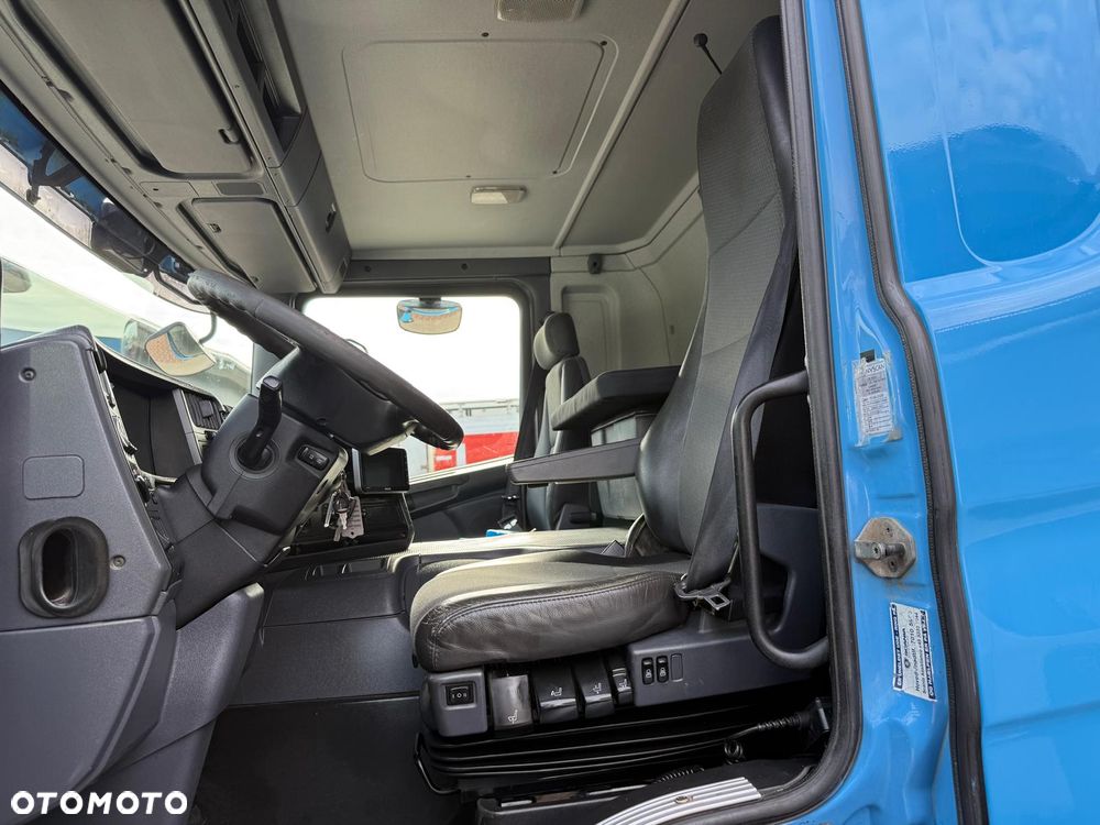 Scania P 230 Burto-Firanka 21palet - 10