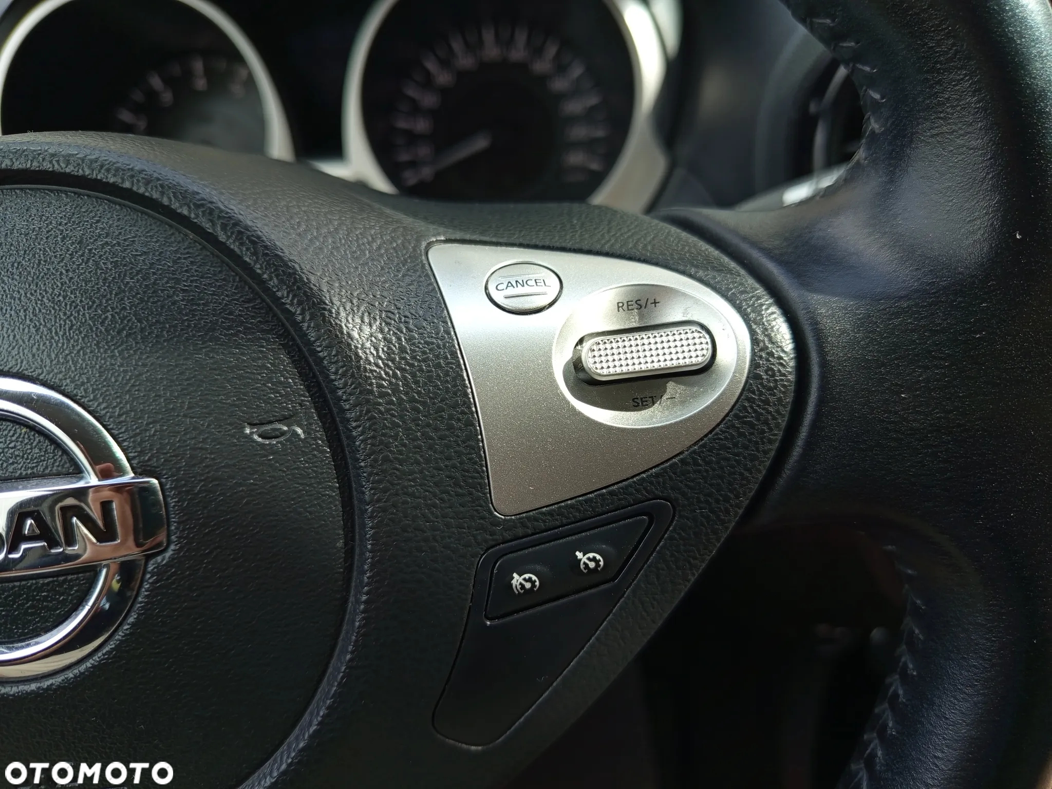 Nissan Juke 1.6 N-Connecta - 19