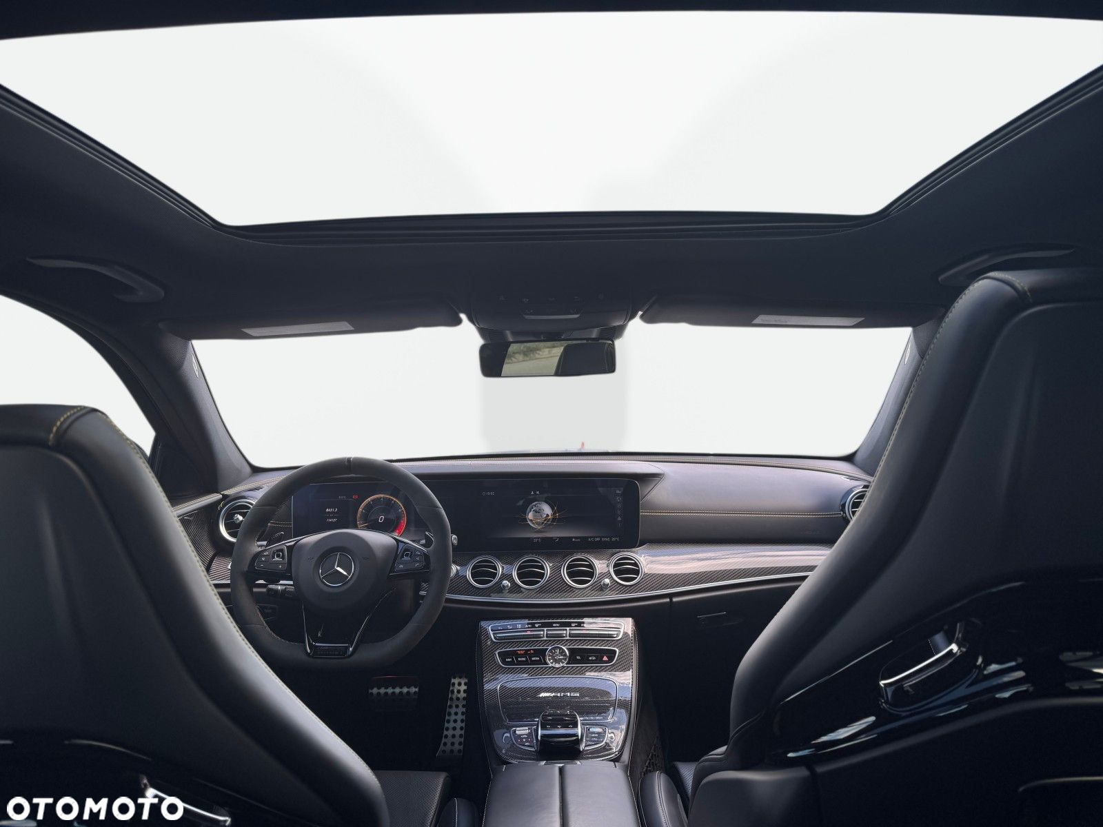 Mercedes-Benz Klasa E AMG 63 S 4-Matic+ - 14