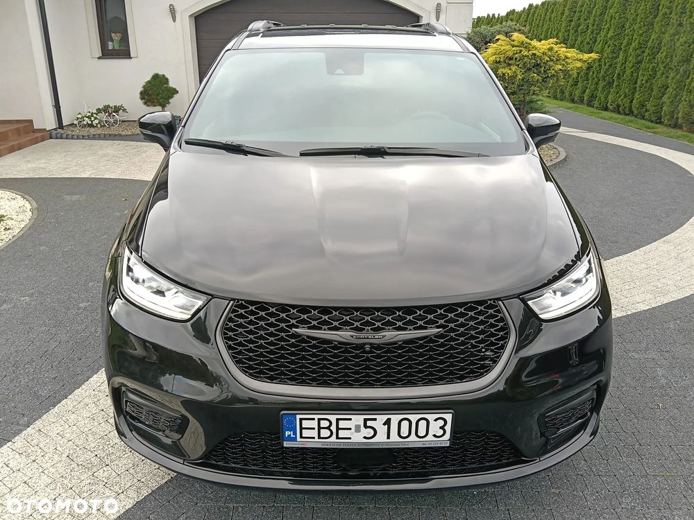 Chrysler Pacifica - 9