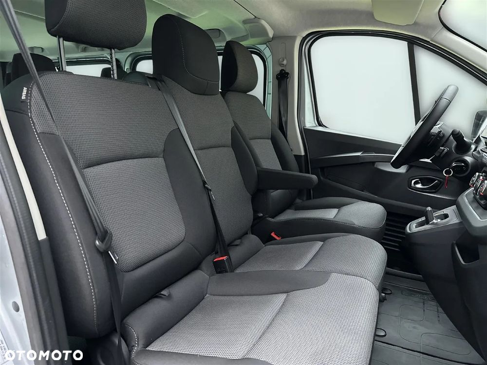 Renault Trafic 2.0 dCi EDC - 7