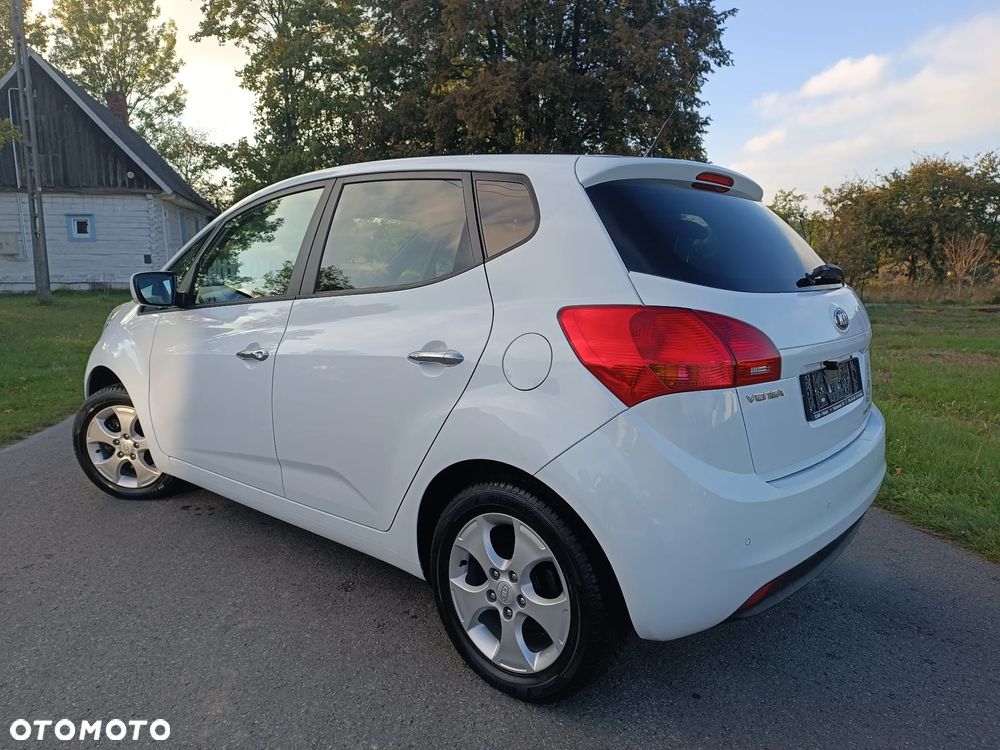 Kia Venga 1.4 Business Line - 3