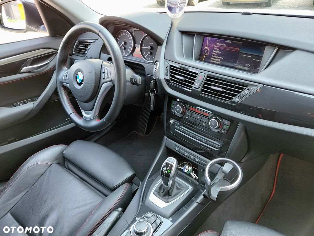 BMW X1 xDrive25d xLine - 7