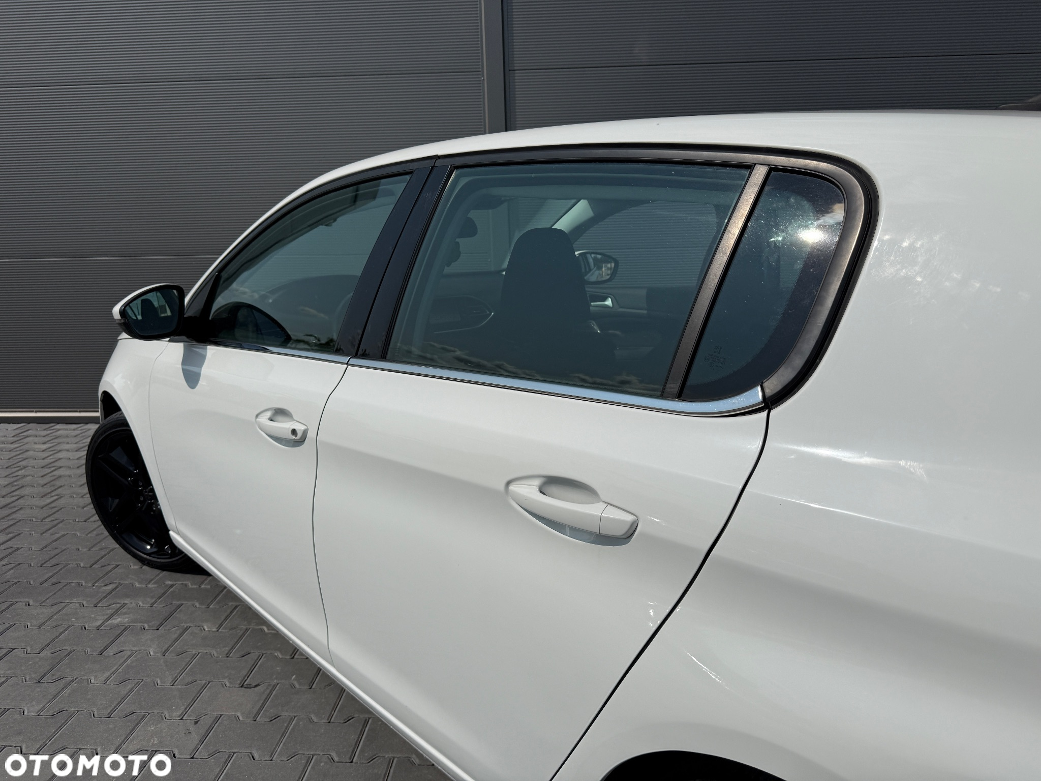 Peugeot 308 PureTech 130 Allure - 21